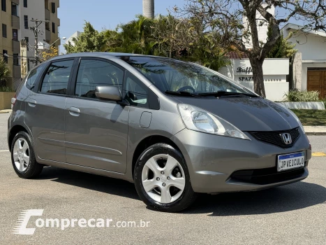 Honda FIT 1.4 LX 8V 4 portas