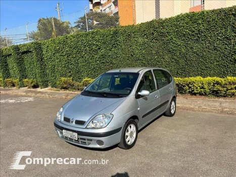 Renault SCÉNIC 1.6 Expression 16V 4 portas