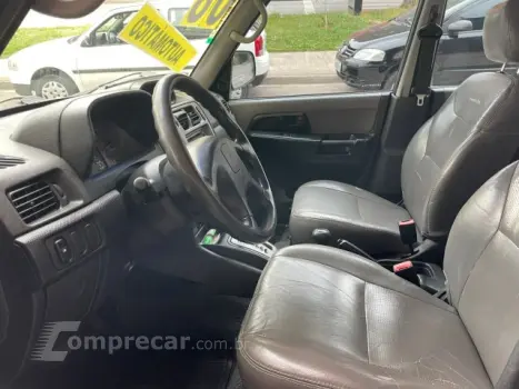 PAJERO TR4 - 2.0 4X4 16V 140CV 4P AUTOMÁTICO