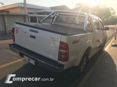 HILUX 2.7 SRV 4X4 CD 16V