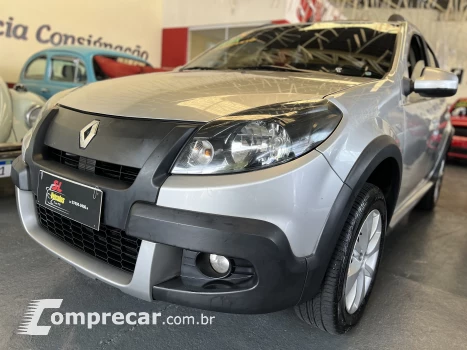 Renault SANDERO 1.6 Stepway 8V 4 portas