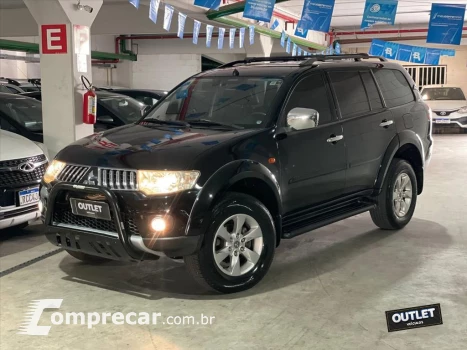 Mitsubishi PAJERO DAKAR 3.5 HPE 7 LUGARES 4X4 V6 24V FLEX 4P 4 portas