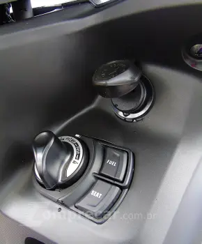 YAMAHA FLUO 125 HYBRID CONNECTED ABS