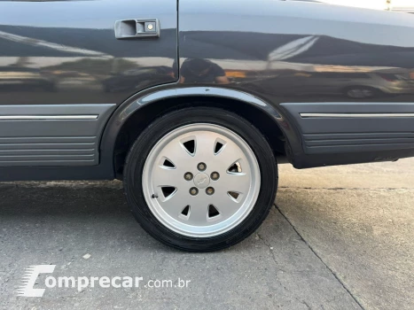 OPALA 4.1 Comodoro Sl/e 12V