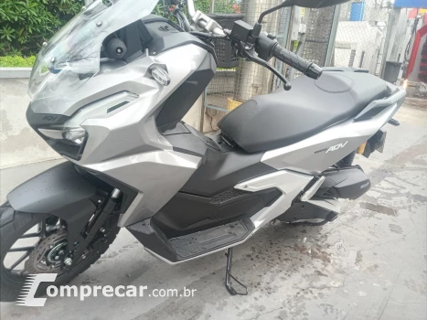 Adv 160 abs