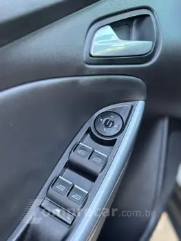 FOCUS 2.0 Titanium Plus 16V