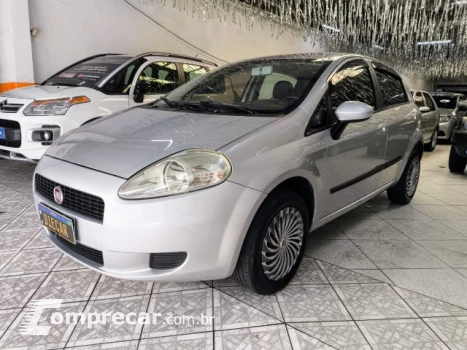 Fiat PUNTO - 1.4 ATTRACTIVE 8V 4P MANUAL 4 portas