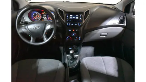 HB20S - 1.0 COMFORT PLUS 12V 4P MANUAL