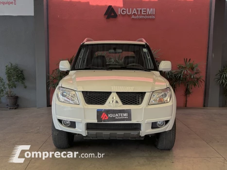 PAJERO TR4 2.0 4X2 16V 140CV FLEX 4P AUTOMÁTICO