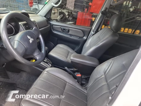 Pajero TR4 2.0 Flex 16V 4X2 Aut.