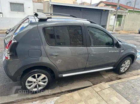 Sandero 1.6 16V 4P FLEX STEPWAY AUTOMÁTICO