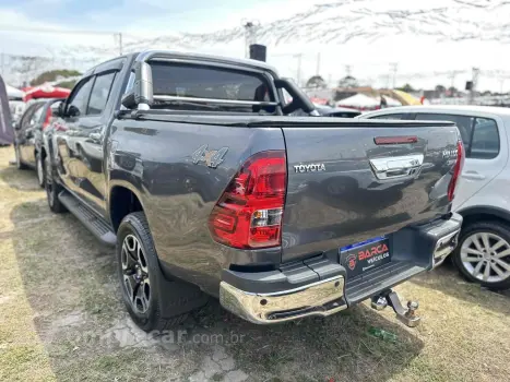 HILUX 2.8 D-4D TURBO DIESEL CD SRV 4X4 AUTOMÁTICO