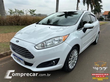 FORD FIESTA 1.6 Titanium Plus Sedan 16V 4 portas