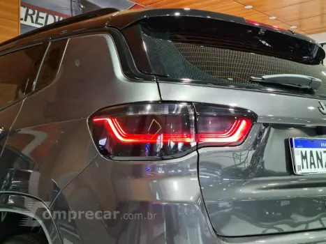 COMPASS BLACK HURRICANE 2.0 4x4 TB AUT