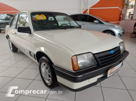 Monza Sedan 1.8 4P ÁLCOOL SL/E