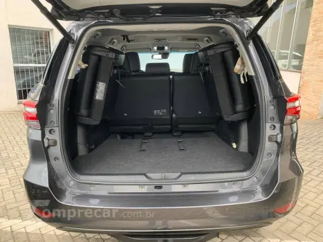 Hilux SW4 SRX 4x4 2.8 TDI 16V Dies. Aut.