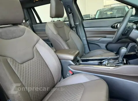 COMMANDER 2.2 Turbo Overland