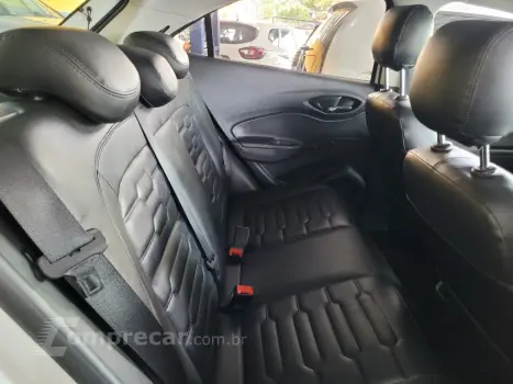 ONIX HATCH ADVANTAGE 1.4 8V Flex 5p Aut.