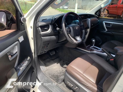 HILUX 2.8 SRX 4X4 CD 16V