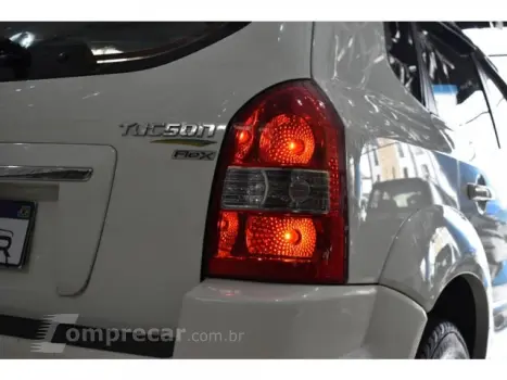 TUCSON - 2.0 MPFI GLS 16V 143CV 2WD 4P AUTOMÁTICO