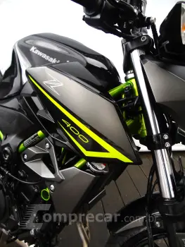 KAWASAKI Z400