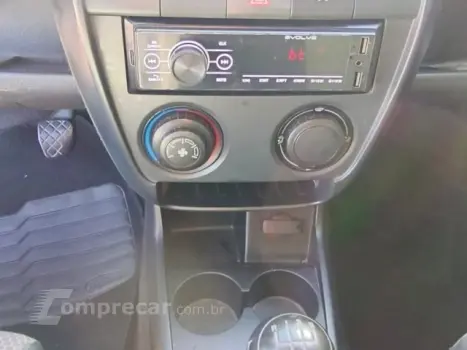 FOX - 1.0 MI 8V 4P MANUAL