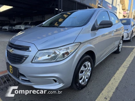 CHEVROLET Onix Hatch 1.0 4P FLEX LT 4 portas