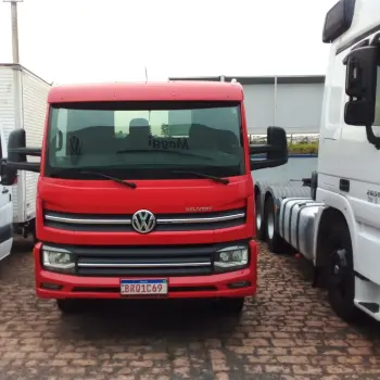 Volkswagen 11.180 2 portas