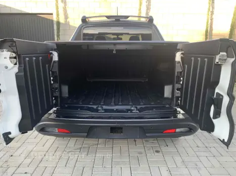 TORO 1.8 16V EVO FLEX FREEDOM AT6