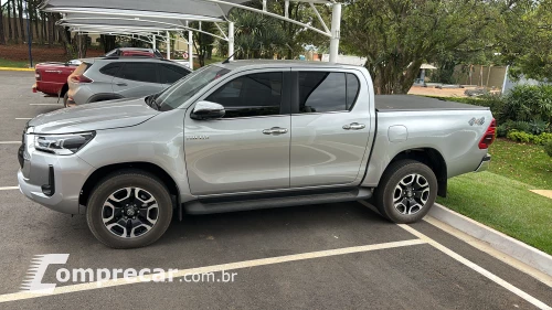 HILUX 2.8 D-4d Turbo CD SRX 4X4