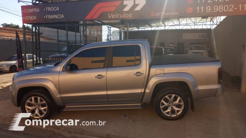 Volkswagen Amarok 3.0 V6 CABINE DUPLA HIGHLINE 4X4 TURBO INTERCOOLER AU 4 portas