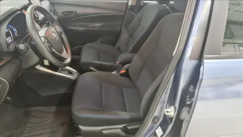 YARIS 1.5 16V Sedan XL Live