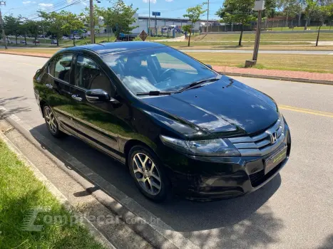 CITY 1.5 EX Sedan 16V