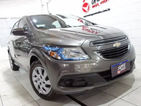 PRISMA - 1.4 MPFI LT 8V 4P MANUAL