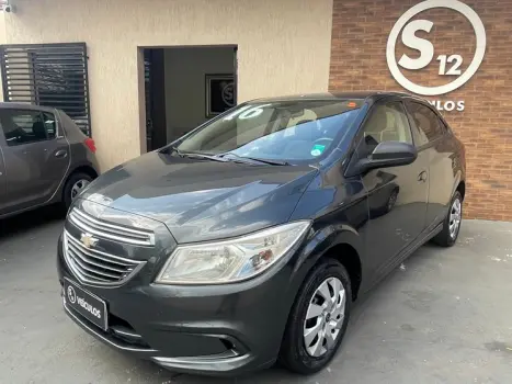CHEVROLET ONIX 4 portas