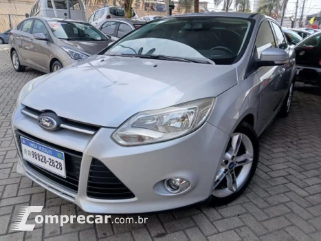 FOCUS SEDAN - 2.0 SE SEDAN 16V 4P POWERSHIFT