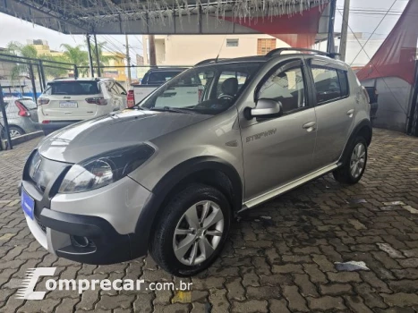 Renault SANDERO - 1.6 STEPWAY 8V 4P MANUAL 4 portas