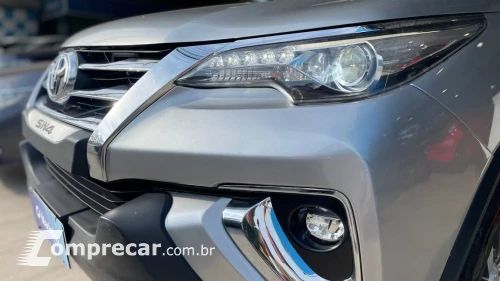 HILUX SW4 - 2.7 SR 7 LUGARES 4X2 16V 4P AUTOMÁTICO