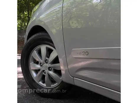 HB20 1.6 COMFORT PLUS 16V FLEX 4P MANUAL