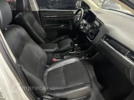 OUTLANDER 2.2 4X4 16V