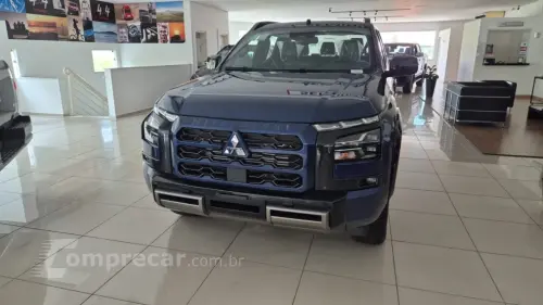 L200 TRITON 2.4 16V Turbo Sport Hpe-s CD 4X4