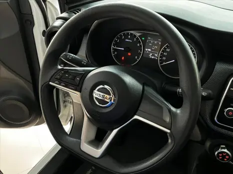 KICKS 1.6 16V FLEXSTART S 4P MANUAL