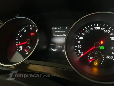 JETTA Highline 2.0 TSI 16V 4p Tiptronic