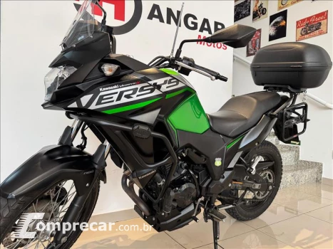 VERSYS-X 300