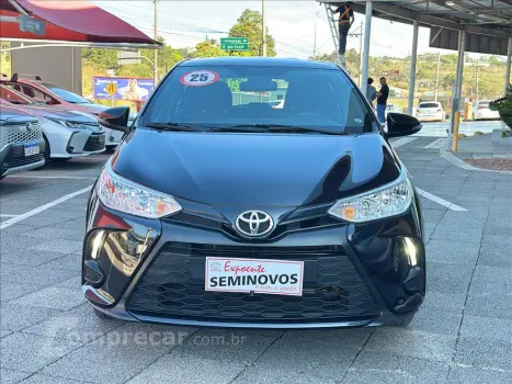 Toyota YARIS 1.5 16V FLEX XL MULTIDRIVE 4 portas