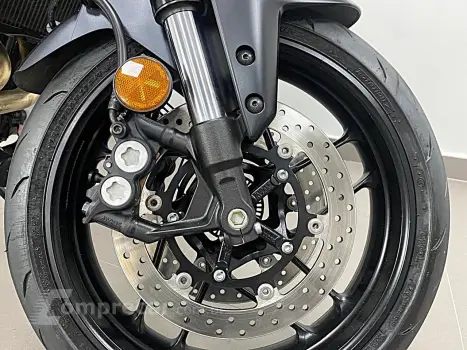 YAMAHA MT-07 CONNECTED ABS