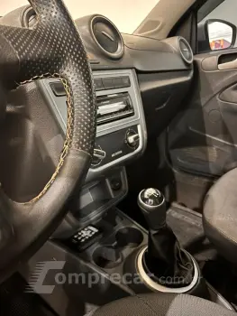 Saveiro Trendline 1.6 T.Flex 8V