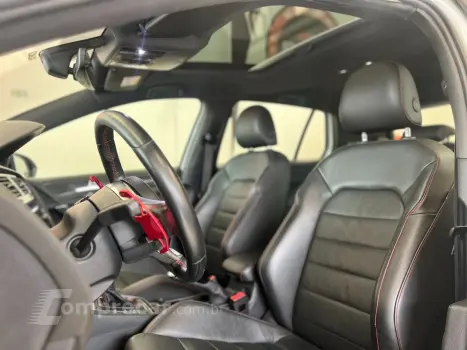 VOLKSWAGEN GOLF 2.0 350 TSI GTI DSG