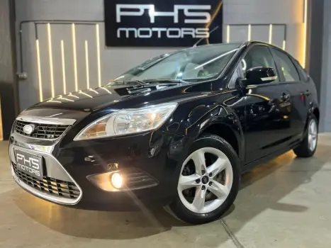 FORD FOCUS 1.6 8V 4 portas