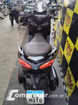 XMax 250 ABS